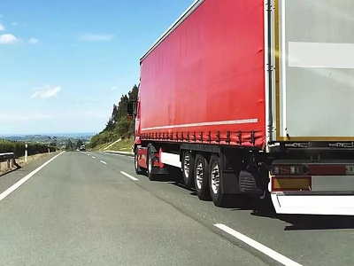 車主福音！東莞首家檢測(cè)機(jī)構(gòu)實(shí)現(xiàn)“三檢合一”，集裝箱道路運(yùn)輸更便捷